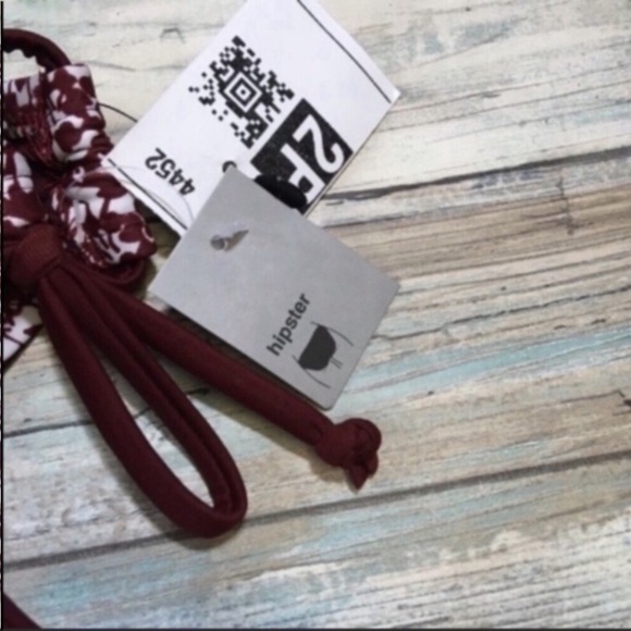 Mossimo Red Floral Hipster Cut Bikini Bottoms - Picture 5 of 5